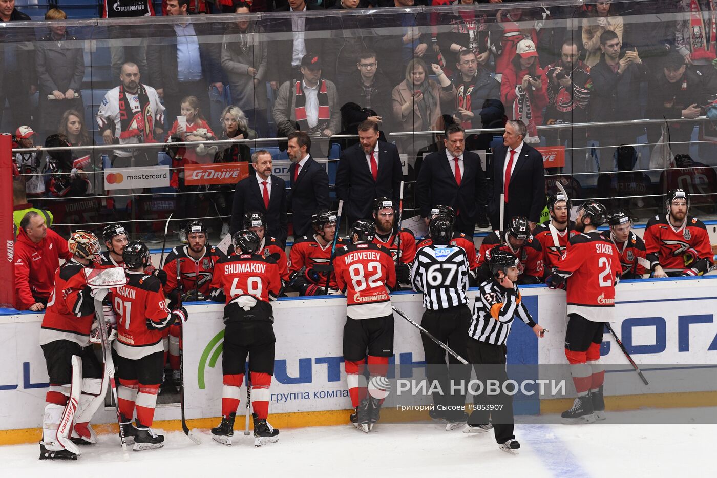 Хоккей. КХЛ. Матч "Авангард" - ЦСКА