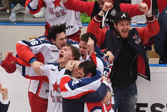 Хоккей. КХЛ. Матч "Авангард" - ЦСКА