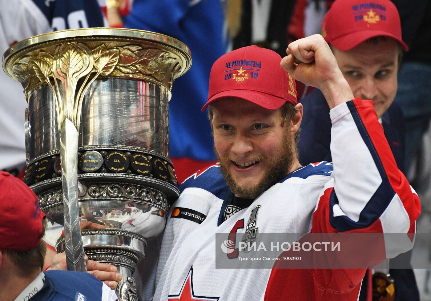 Хоккей. КХЛ. Матч "Авангард" - ЦСКА