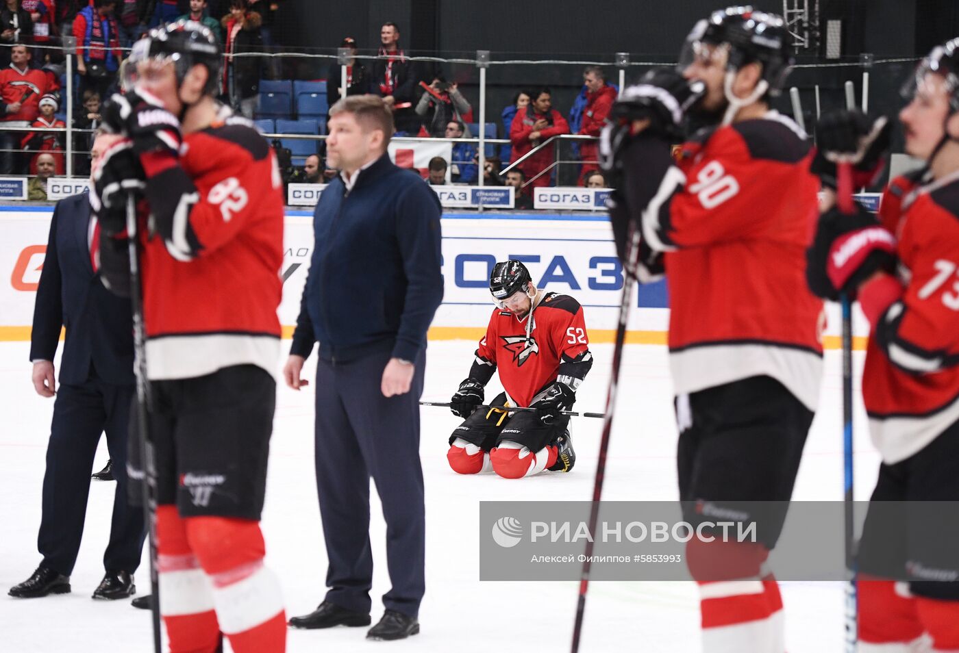 Хоккей. КХЛ. Матч "Авангард" - ЦСКА