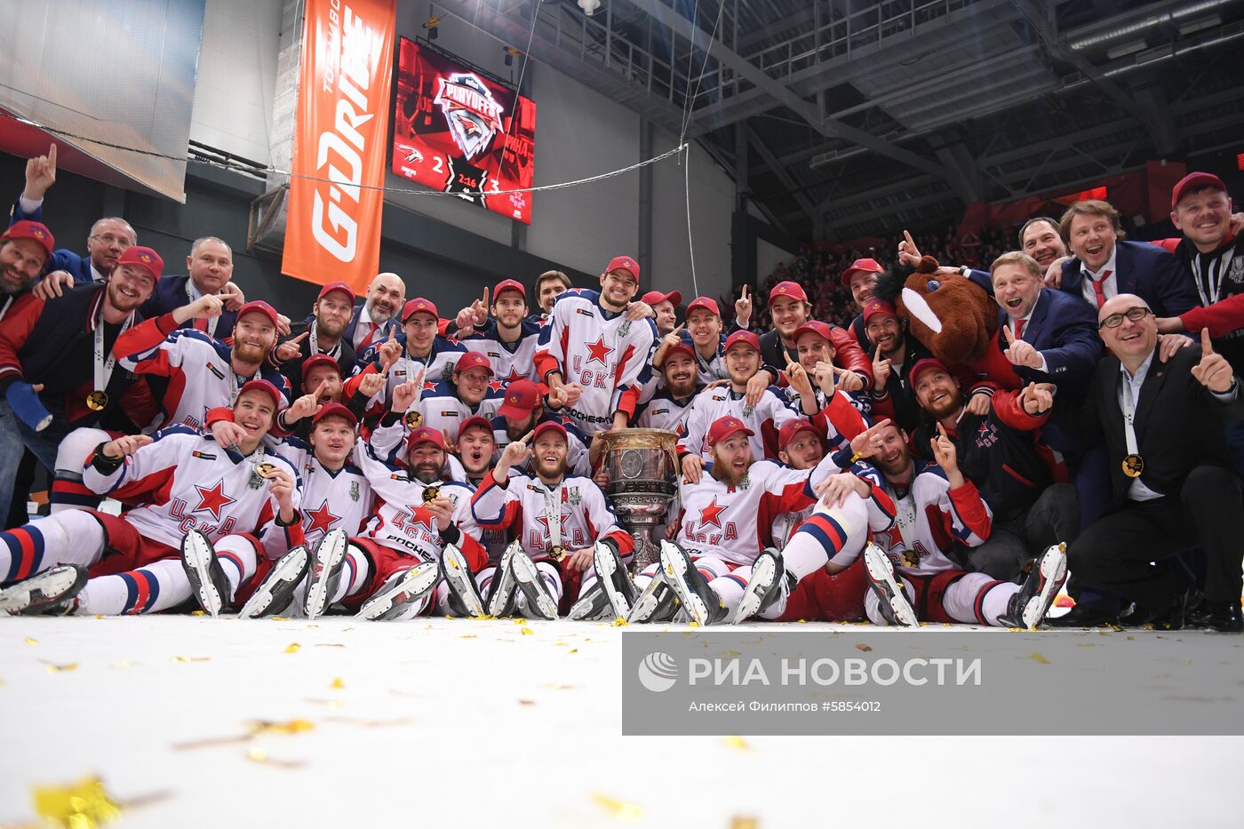 Хоккей. КХЛ. Матч "Авангард" - ЦСКА