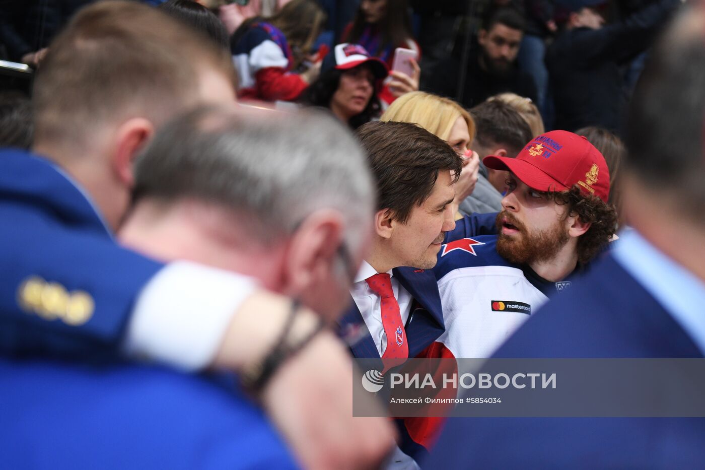 Хоккей. КХЛ. Матч "Авангард" - ЦСКА