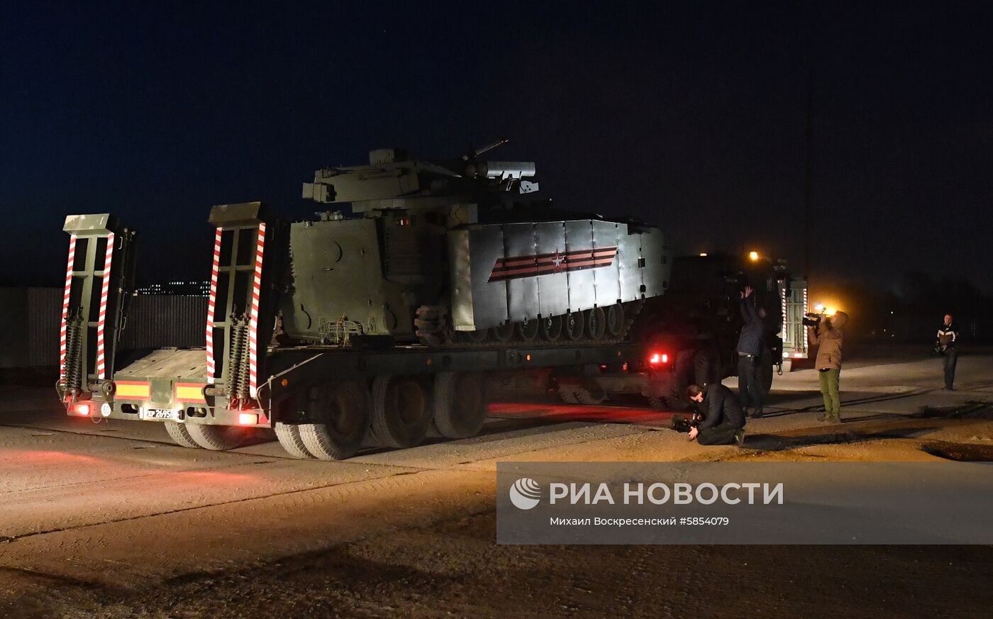 Передислокация военной техники в Москву для участия в параде Победы