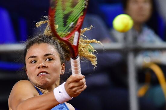 Теннис. Кубок Федерации. Матч Россия - Италия. Первый день