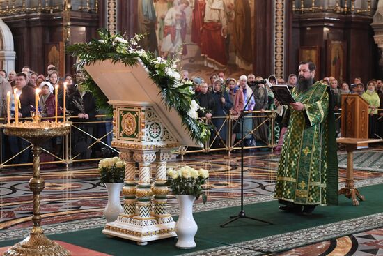 Патриаршее служение в канун Вербного воскресенья в храме Христа Спасителя