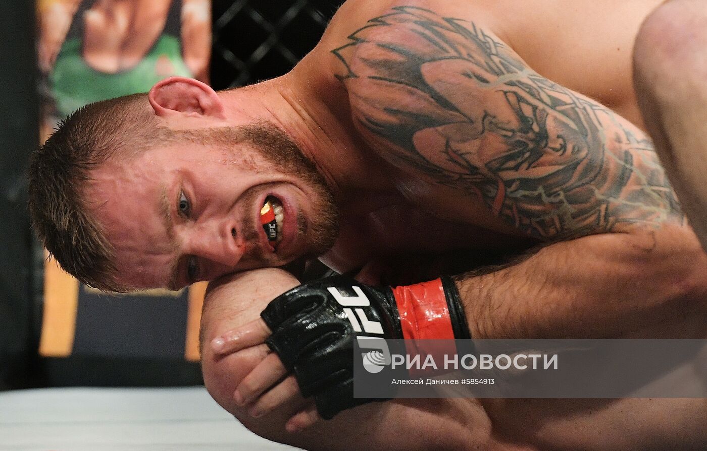 UFC Fight Night в Санкт-Петербурге