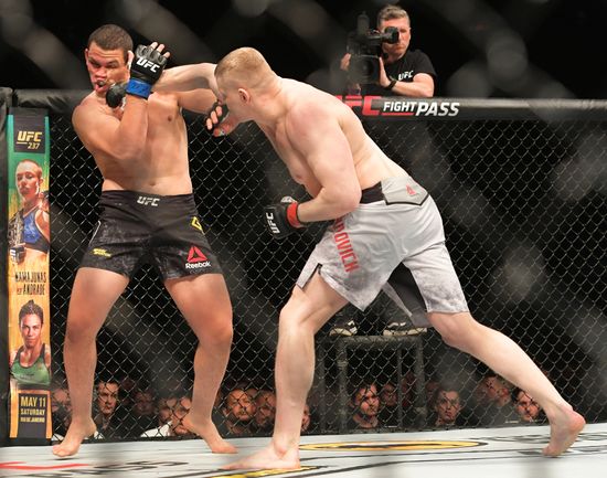 UFC Fight Night в Санкт-Петербурге