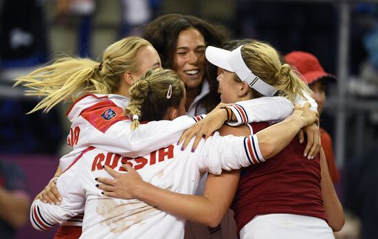 Теннис. Кубок Федерации. Матч Россия - Италия. Второй день