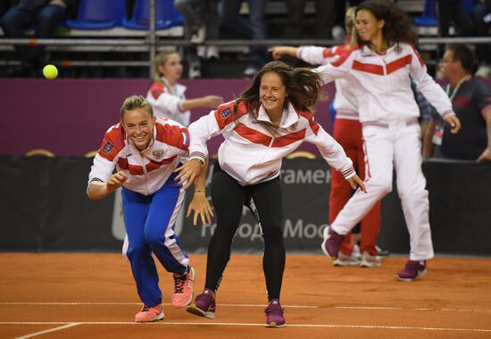 Теннис. Кубок Федерации. Матч Россия - Италия. Второй день