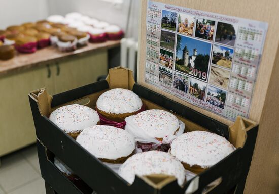 Подготовка к Пасхе в Введенском женском монастыре