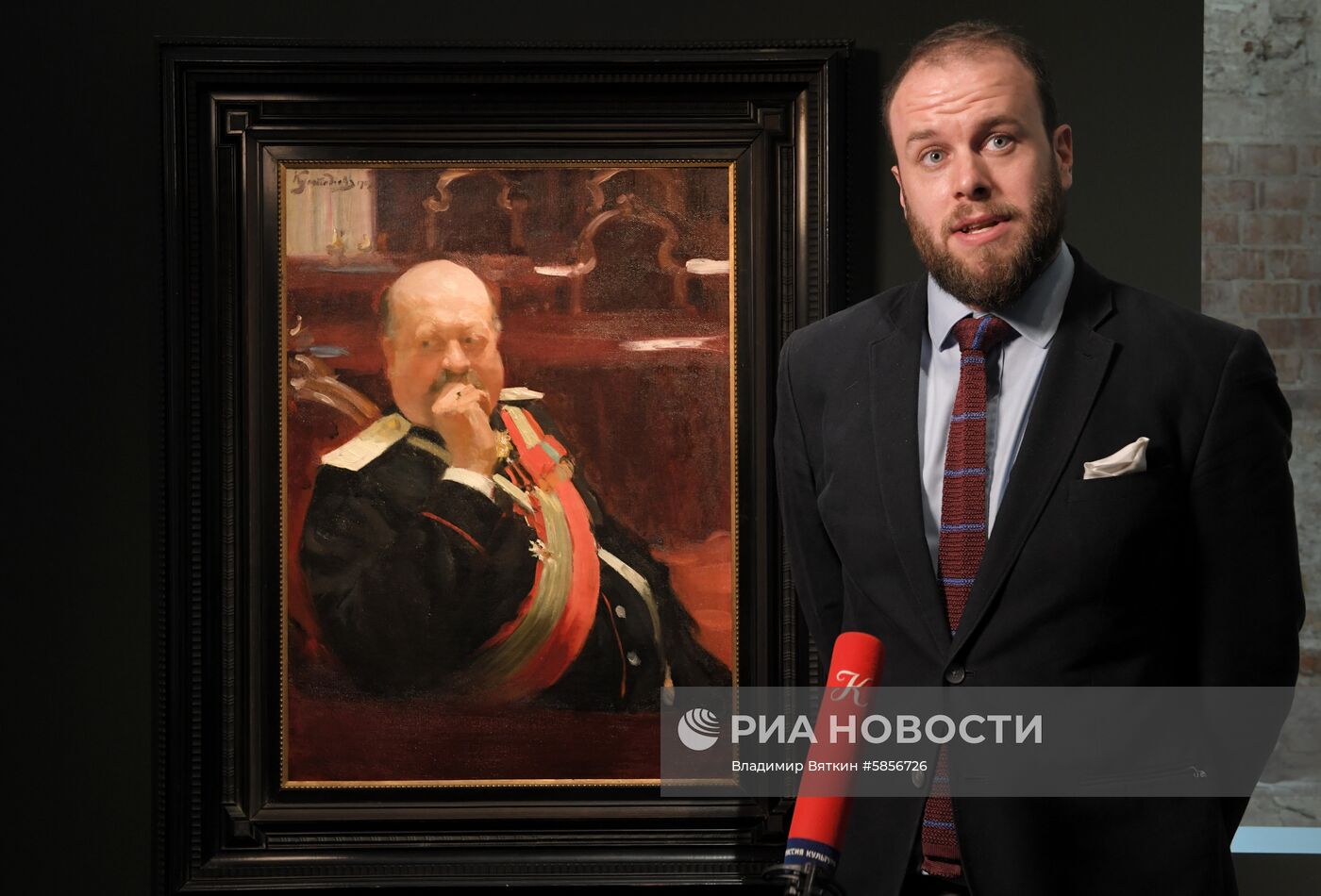 Выставка топ-лотов торгов русского искусства Sotheby's