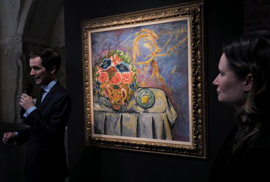 Выставка топ-лотов торгов русского искусства Sotheby's