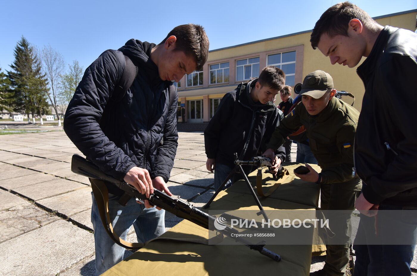 День открытых дверей в одной из частей Нацгвардии Украины