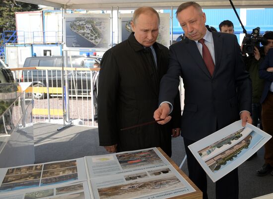 Рабочая поездка президента РФ В. Путина в Санкт-Петербург