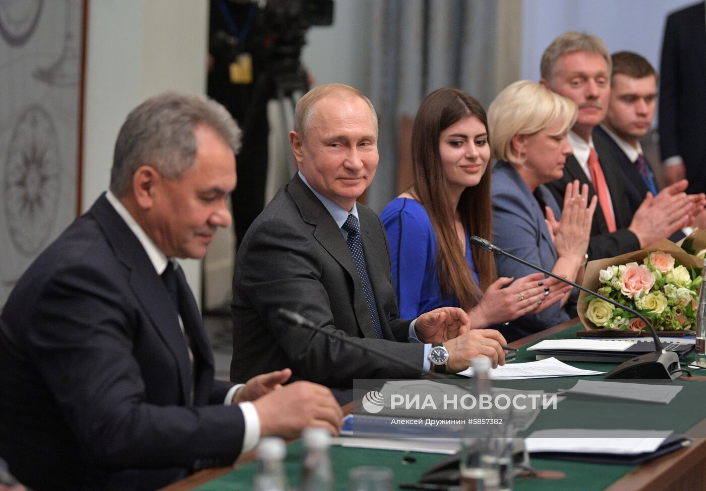 Рабочая поездка президента РФ В. Путина в Санкт-Петербург