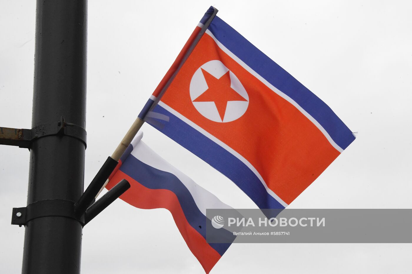 Прибытие северокорейского лидера Ким Чен Ына во Владивосток 