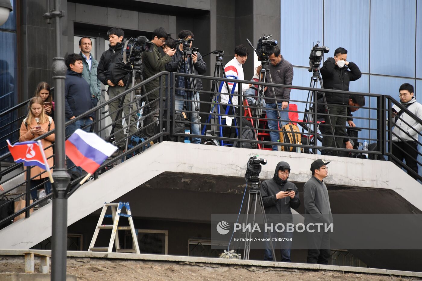 Прибытие северокорейского лидера Ким Чен Ына во Владивосток