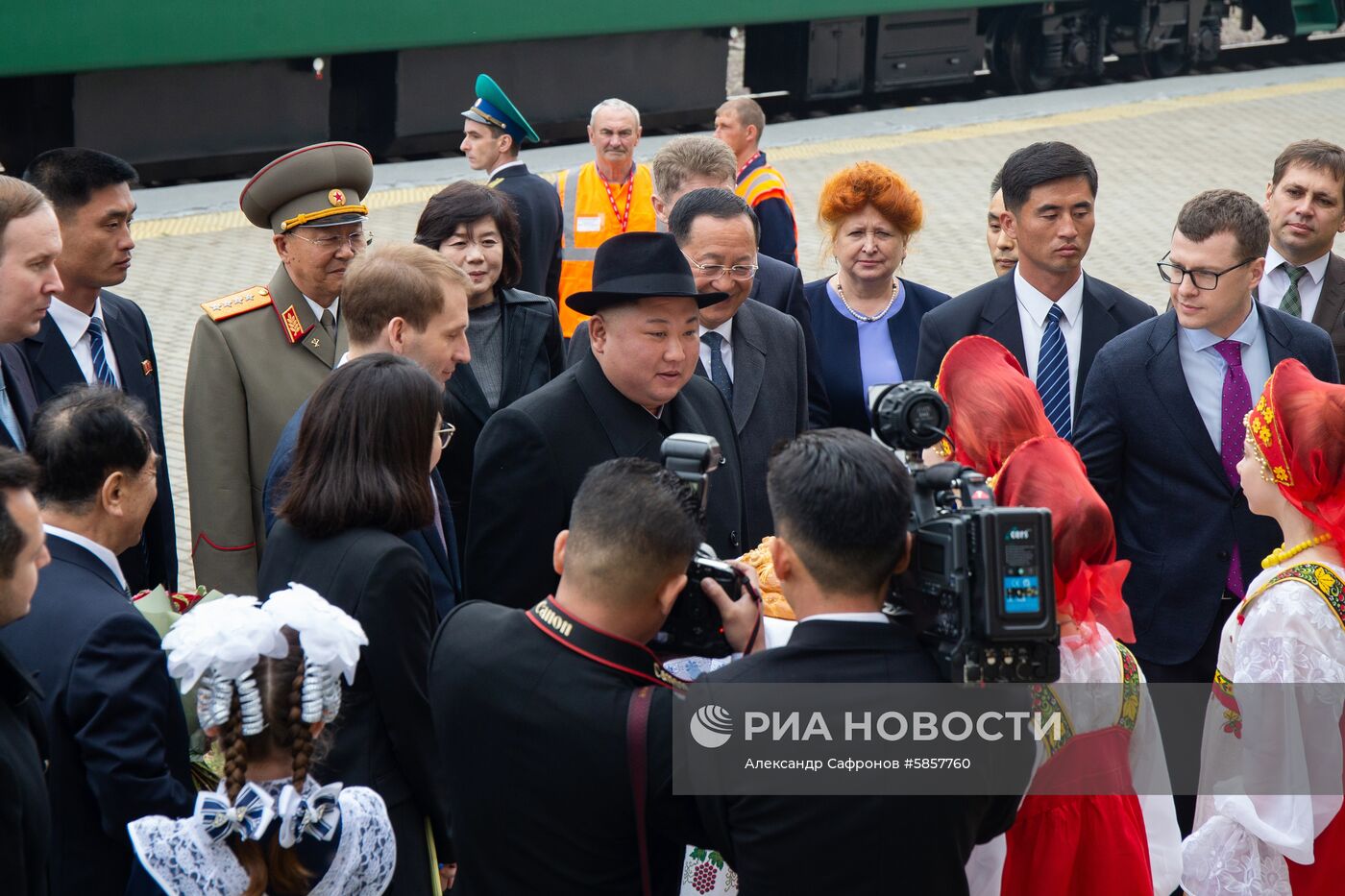 Лидер КНДР Ким Чен Ын прибыл в Россию