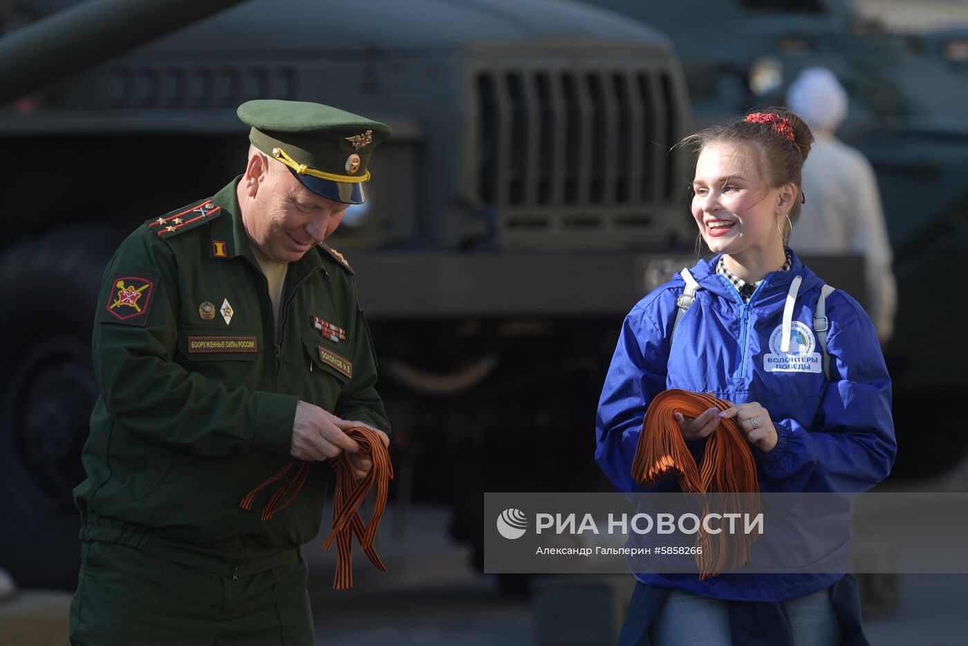 Всероссийская акция "Георгиевская ленточка" в Санкт-Петербурге