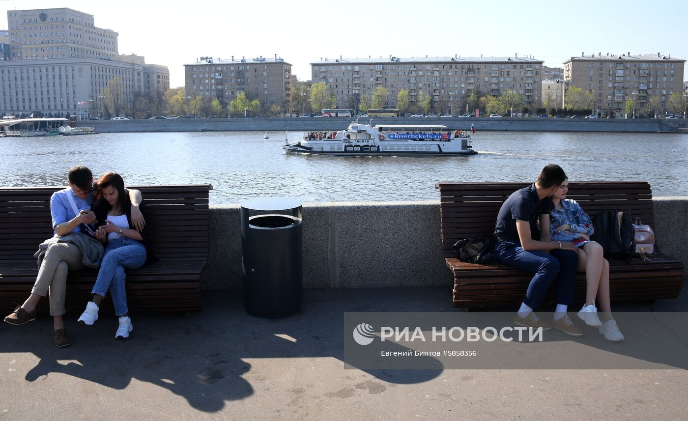 Открытие навигации на Москве-реке