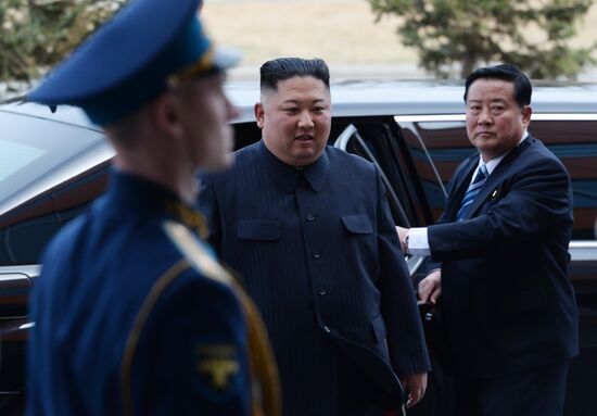 Президент РФ В. Путин встретился с лидером КНДР Ким Чен Ыном