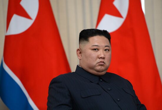 Президент РФ В. Путин встретился с лидером КНДР Ким Чен Ыном