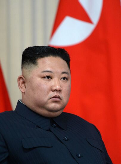 Президент РФ В. Путин встретился с лидером КНДР Ким Чен Ыном