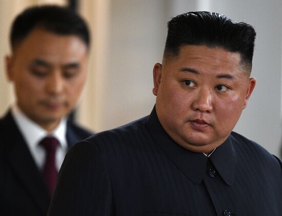 Президент РФ В. Путин встретился с лидером КНДР Ким Чен Ыном