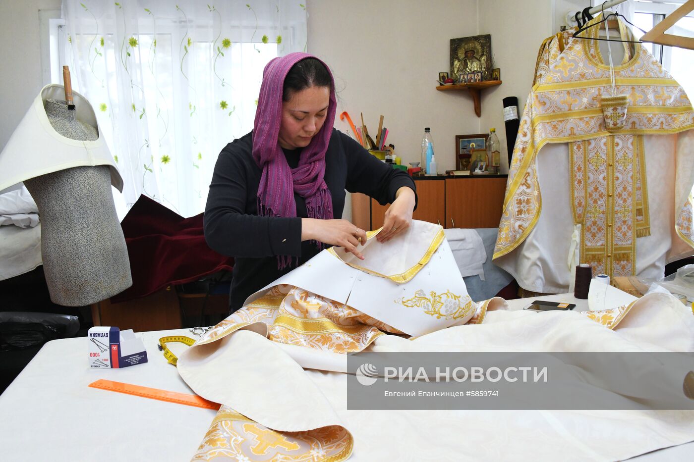 Подготовка к Пасхе в женском монастыре в Забайкальском крае