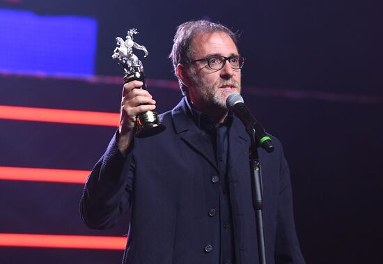 Церемония закрытия 41-го ММКФ