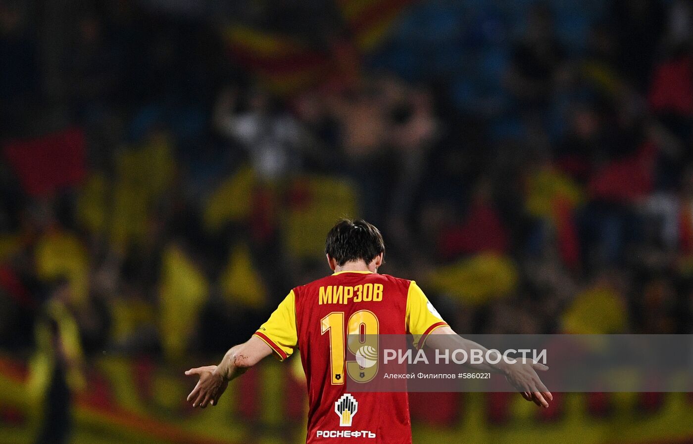 Футбол. РПЛ. Матч "Арсенал" - "Спартак"