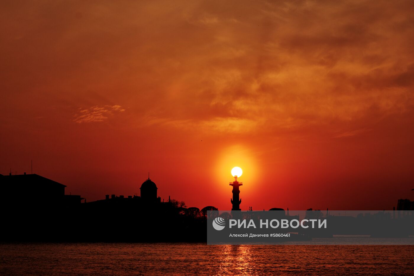 Закат в Санкт-Петербурге