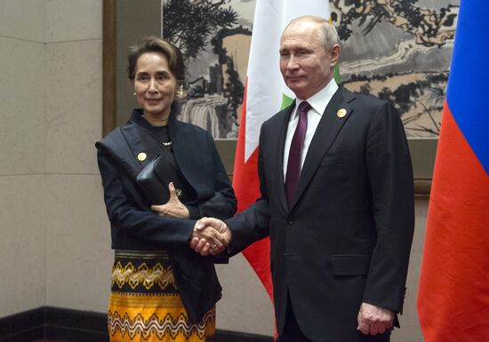 Рабочий визит президента РФ В. Путина в Китай