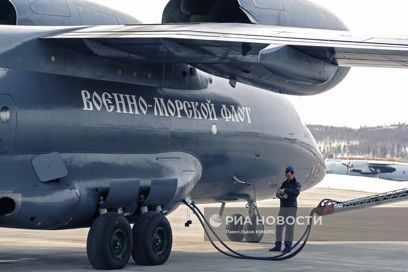 Репетиция авиапарада в Мурманске