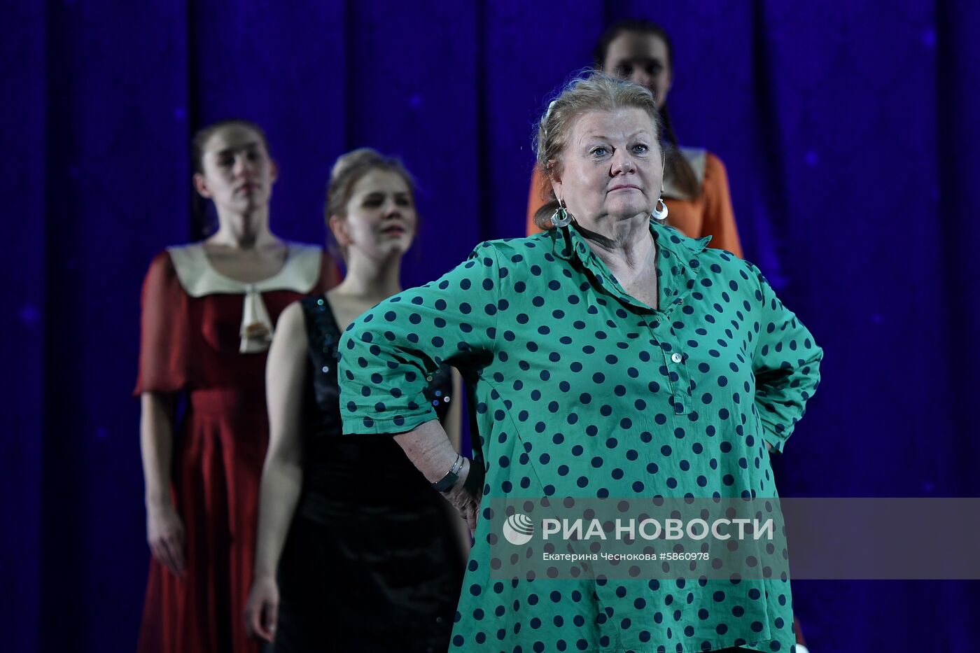 Репетиция спектакля "Всегда зовите Долли!" в Малом театре