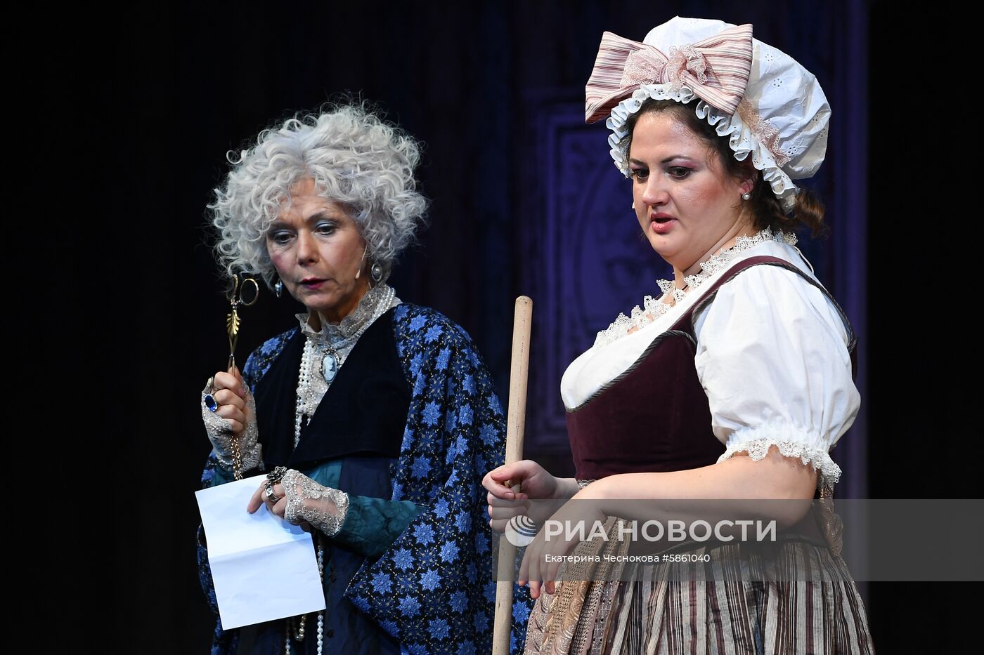 Репетиция спектакля "Всегда зовите Долли!" в Малом театре