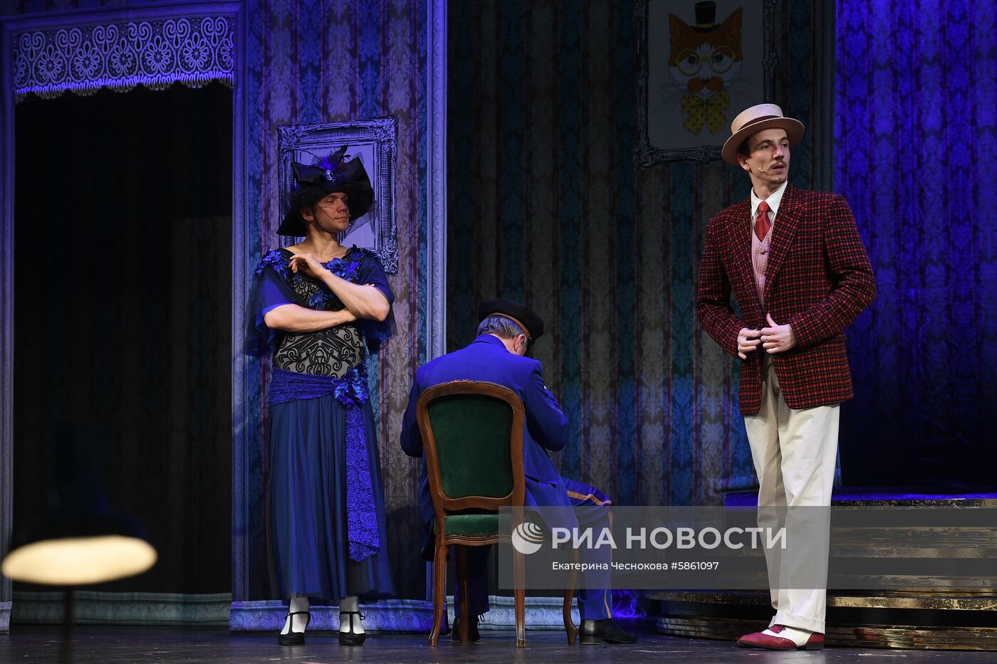 Репетиция спектакля "Всегда зовите Долли!" в Малом театре