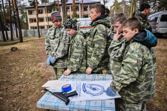 Программа по усыновлению детей "Счастливый рейс"