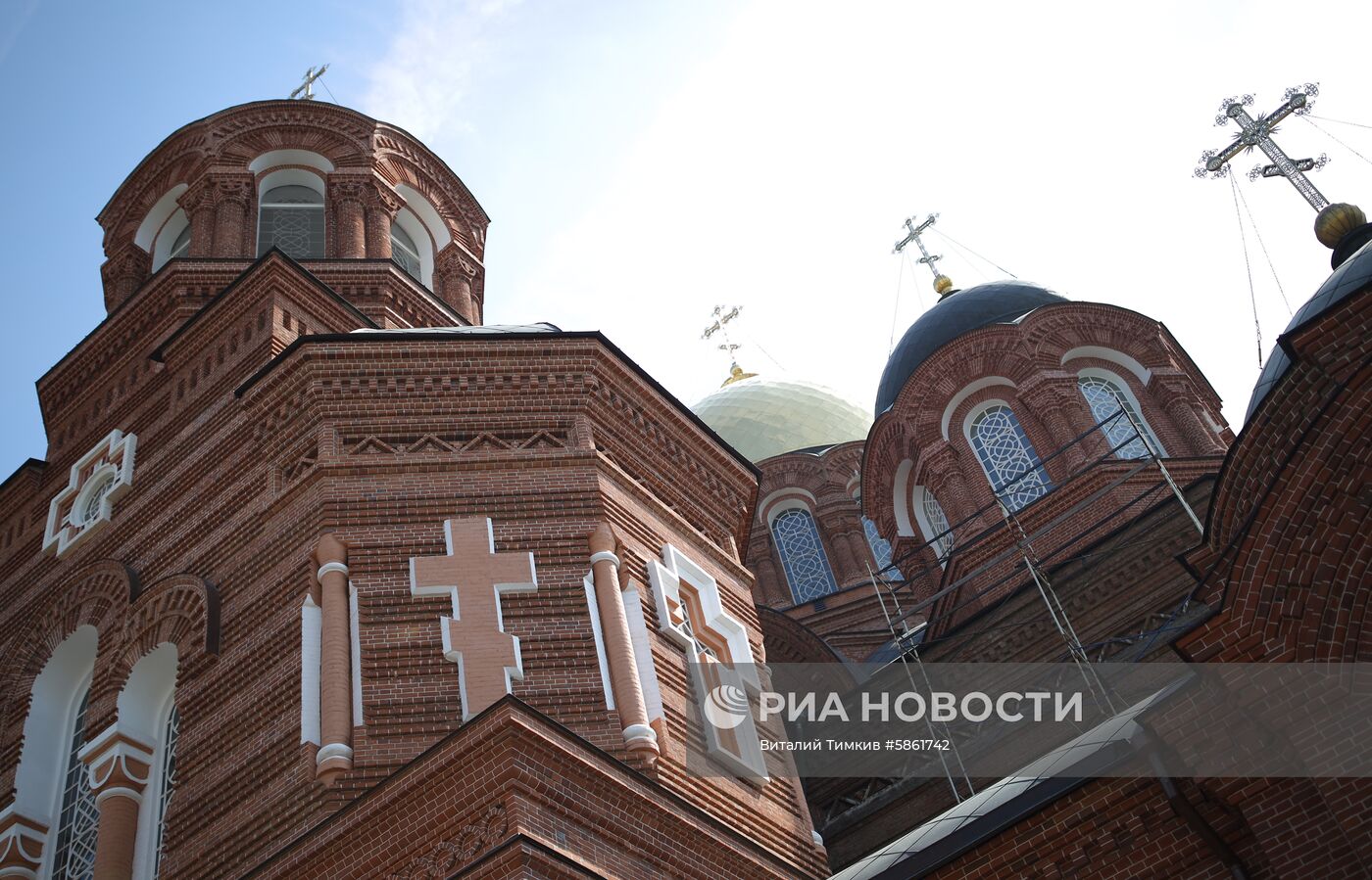 Освящение пасхальных куличей и яиц в Великую субботу