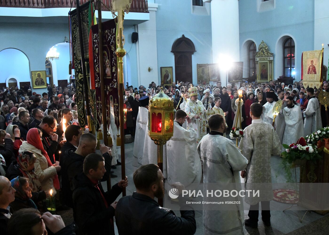 Празднование Пасхи в регионах России 