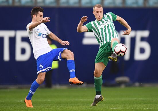 Футбол. РПЛ. Матч "Динамо" - "Ахмат"