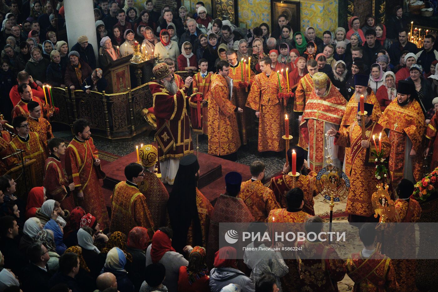 Празднование Пасхи в регионах России