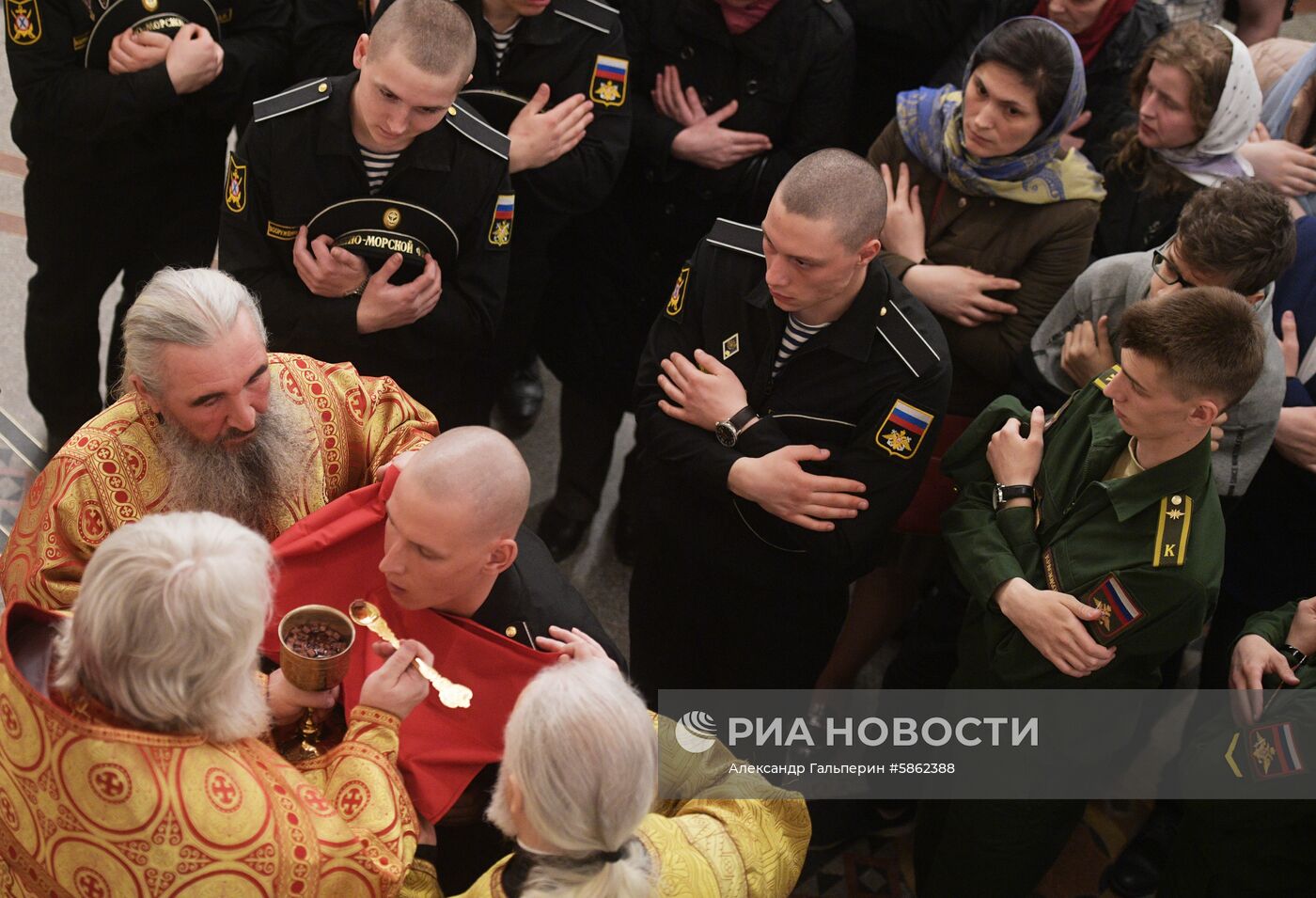 Празднование Пасхи в регионах России