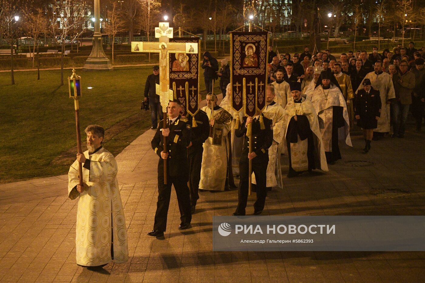 Празднование Пасхи в регионах России