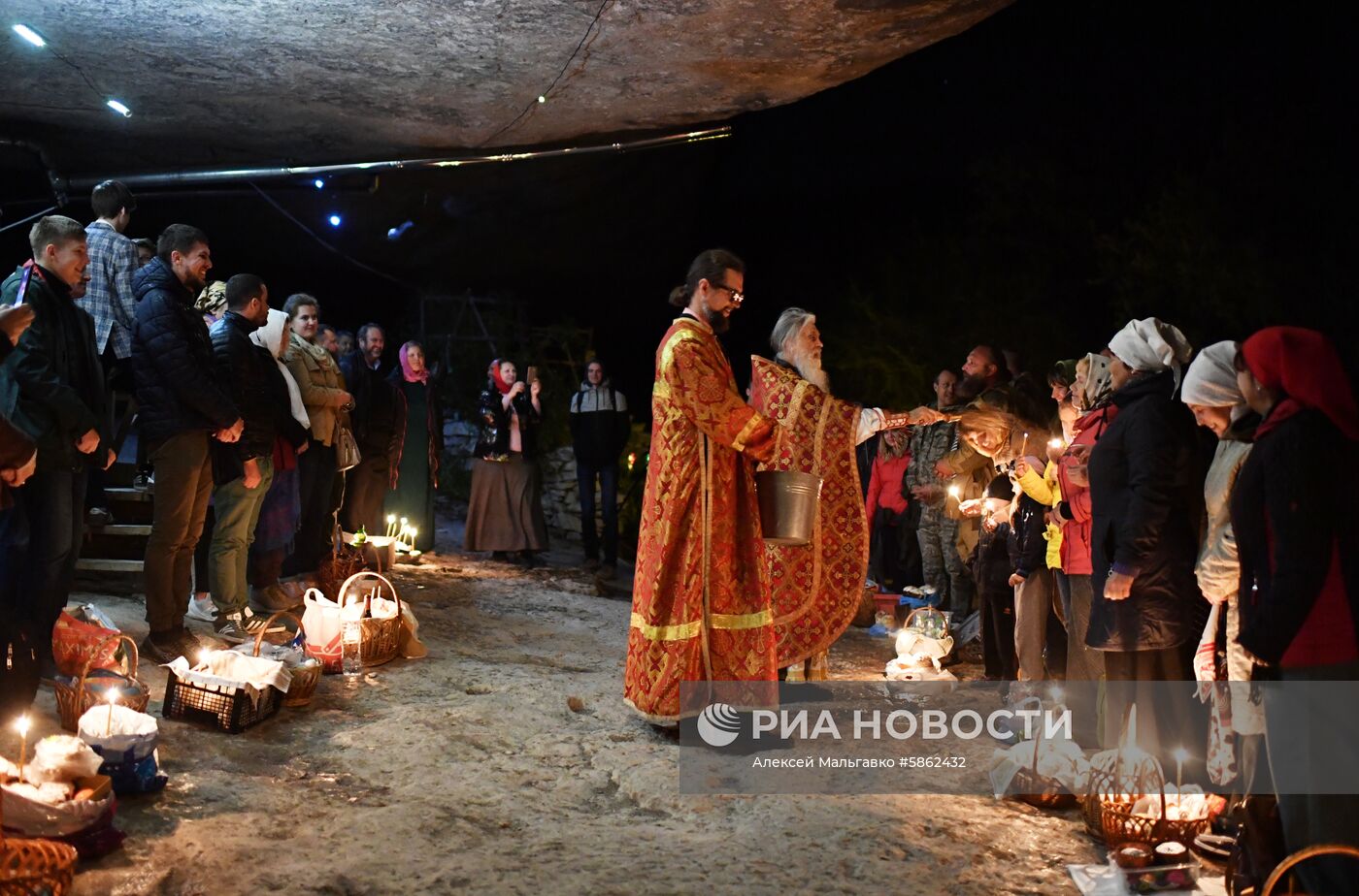 Празднование Пасхи в регионах России