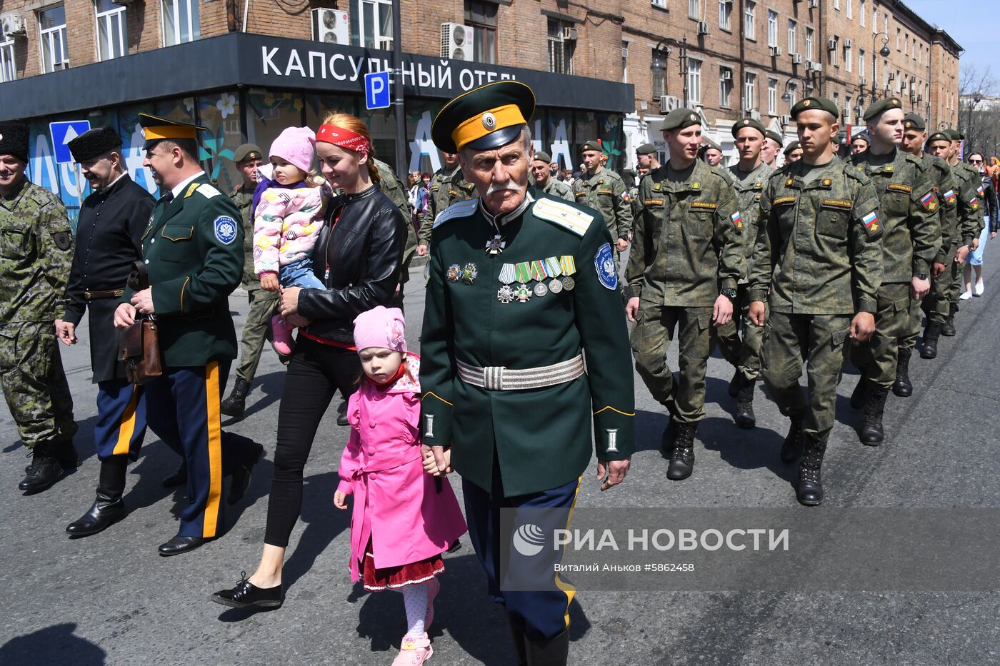 Пасхальный крестный ход