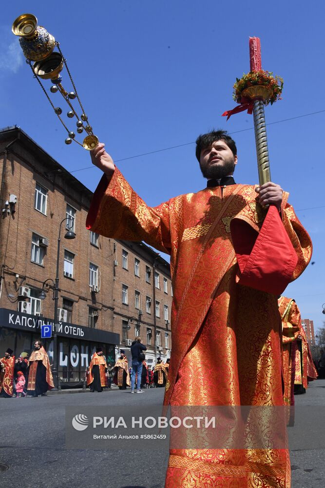 Пасхальный крестный ход