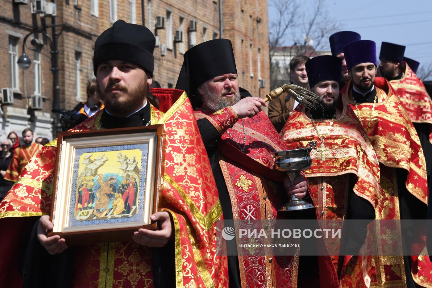 Пасхальный крестный ход