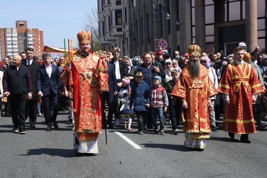 Пасхальный крестный ход