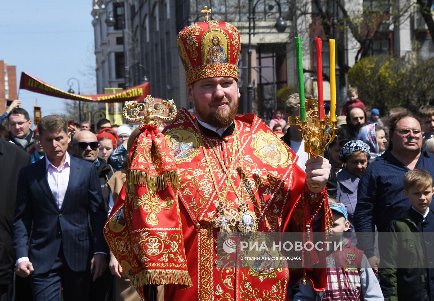Пасхальный крестный ход